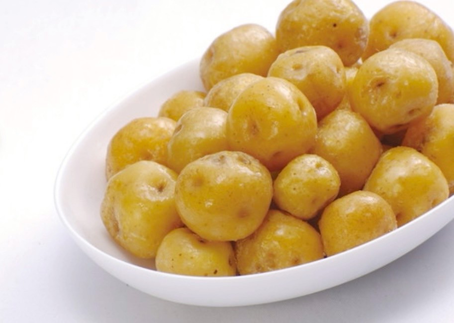 皮つき蒸しじゃがいも